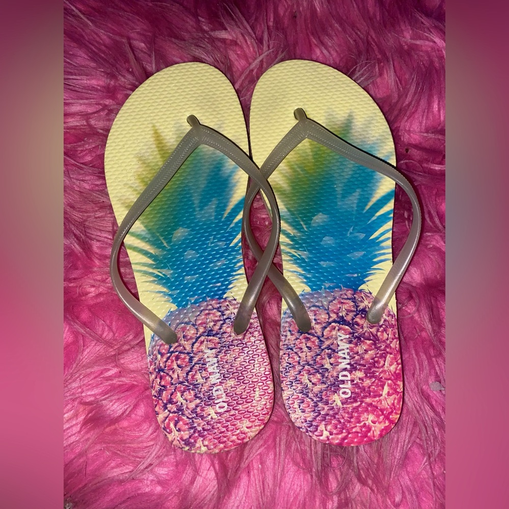 Old navy slides [women’s size: 7] [gently used]